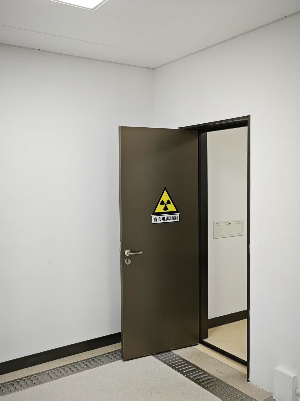 邵阳CT室手动单开防护铅门